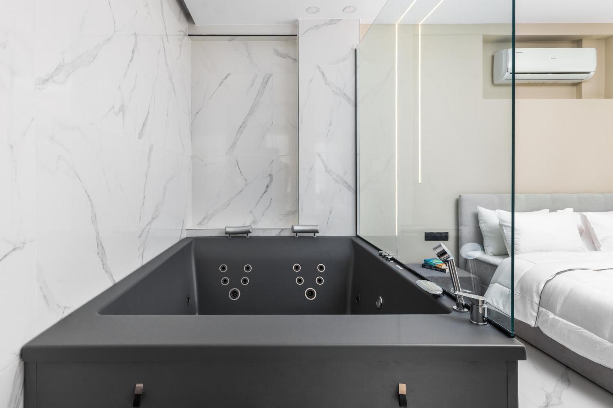 Ophelia By Halu!, Luxury With Hot Tub * Saloniki