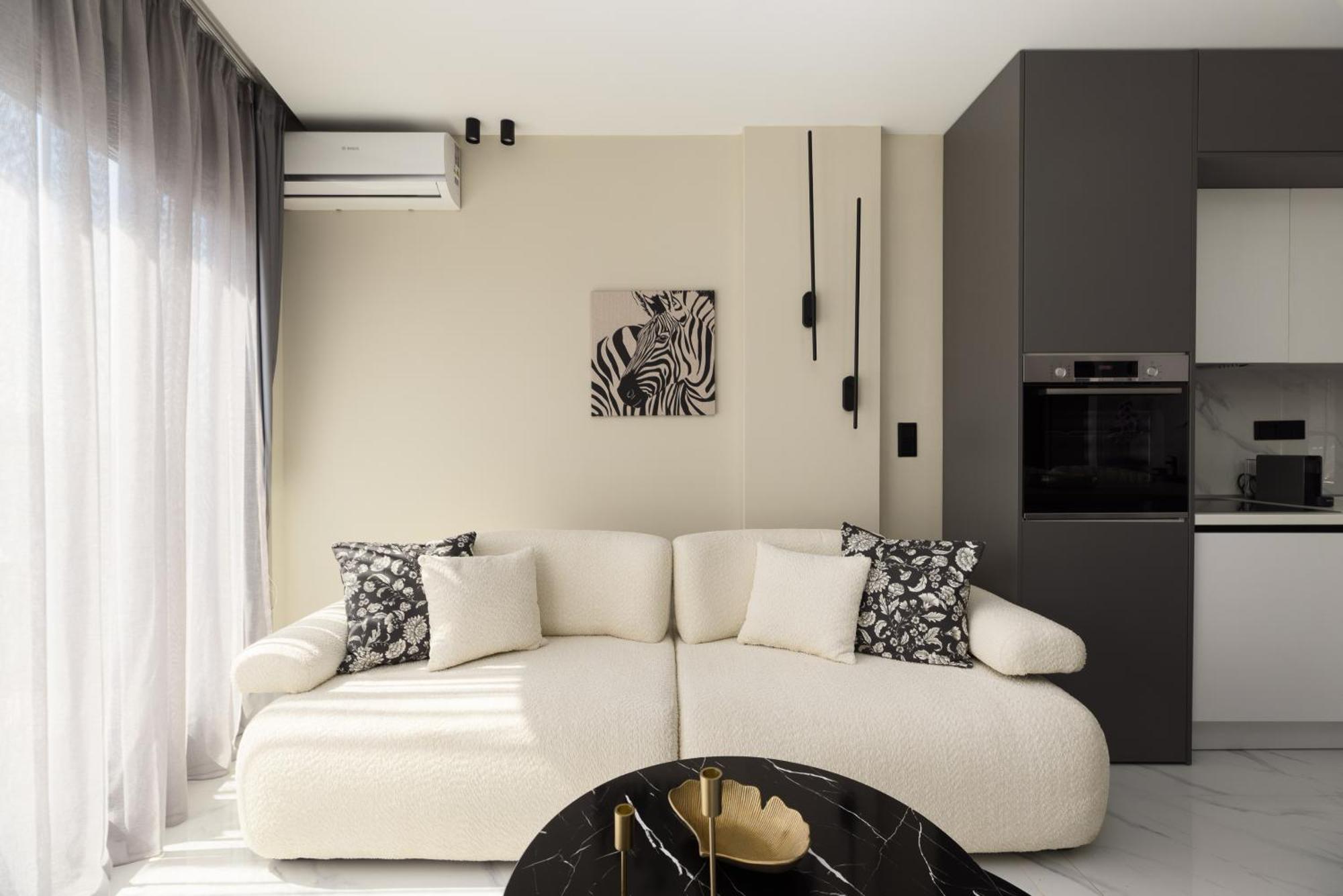 Apartament Ophelia By Halu!, Luxury With Hot Tub Saloniki